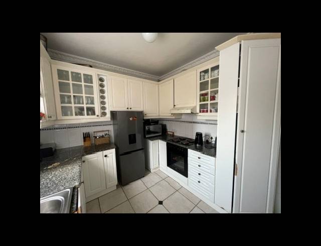 2 BEDROOM APARTMENT FOR SALE IN MUSGRAVE